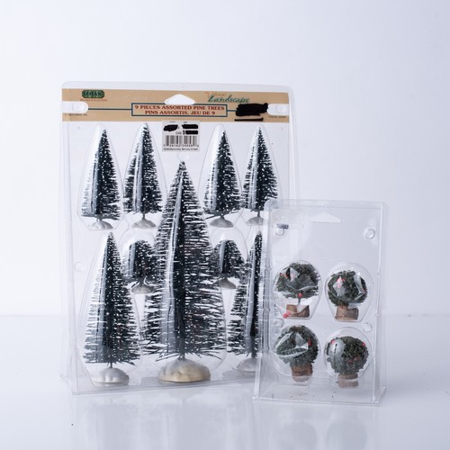 Lemax village accessories pine - lemax,